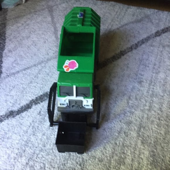 funrise toy tonka mighty motorized garbage truck